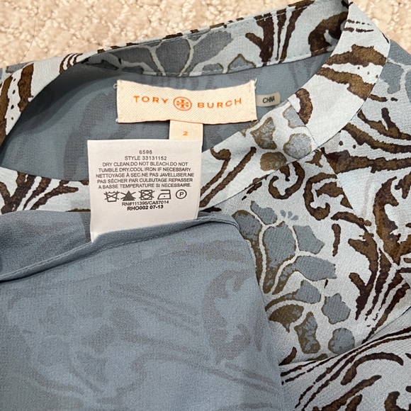 Tory Burch Print Silk Sleeveless Tank Top Size 2 EUC - Picture 10 of 11